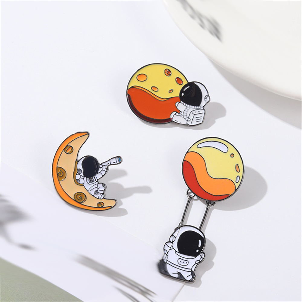 Astronaut Enamel Pin Custom Designs Taskwin Ts 9499